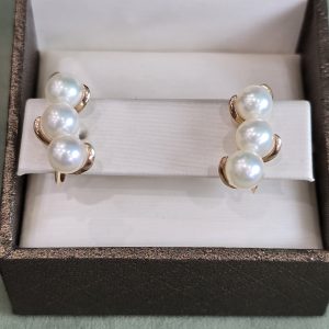 Estate Pearl Trio Clip-On Earrings