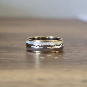 Estate Two-Tone Band
