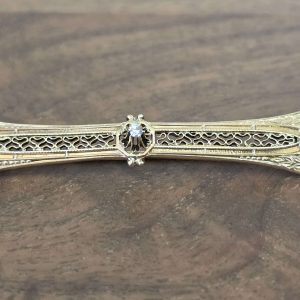 Estate Filigree Gold Pin
