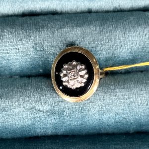 Onyx and Gold Estate Ring