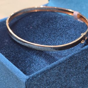 Estate 4mm Smooth Gold Hinged Bangle