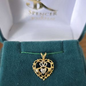 Estate Claddagh Pendant