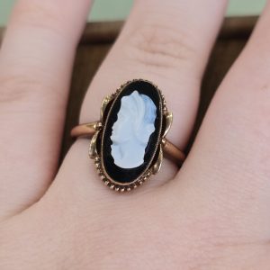 Estate Black & White Cameo Ring
