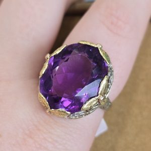 Estate Filagree Oval Amethyst Ring