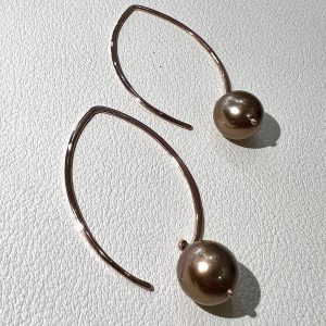 Rose Gold Tahitian Pearl Earrings
