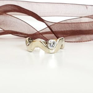 County Roads Nestled Solitaire