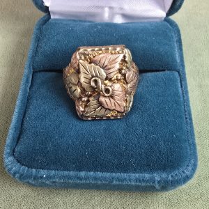 Estate Men's Foliage Ring